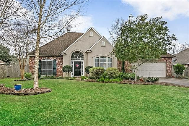 1st image of 188 Chestnut Oak Dr