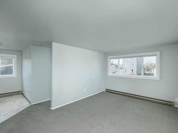 2nd image of 215 S 19th Ave #B
