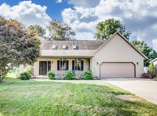 130 Ruskin Ct, Lima, OH 45806