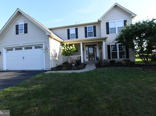 365 Brook Dr, Spring City, PA 19475