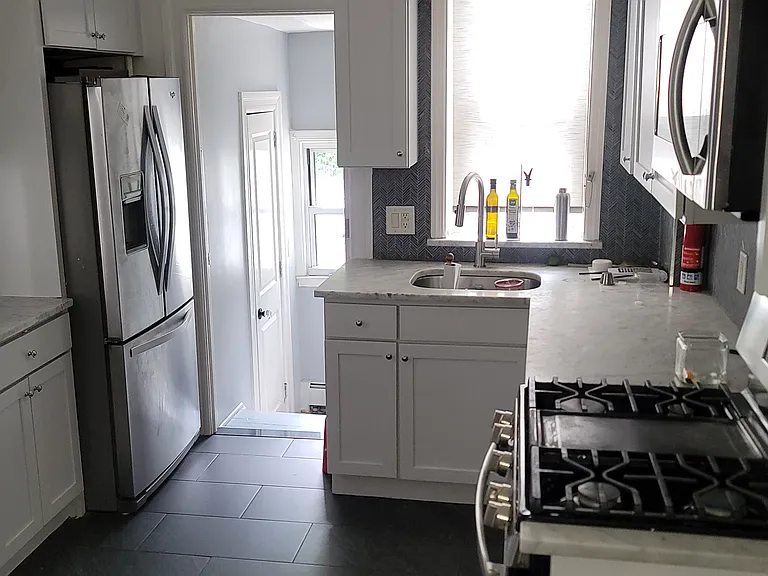 2782 Bedford Ave #1 — Photo 3