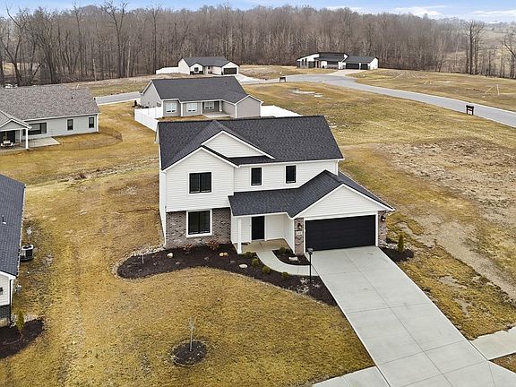 2nd image of 115 Sunset Dr