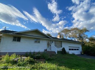 373 Marshbrook Rd, Benton, PA 18419