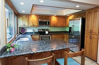 3rd image of 109 Birnamwood Dr