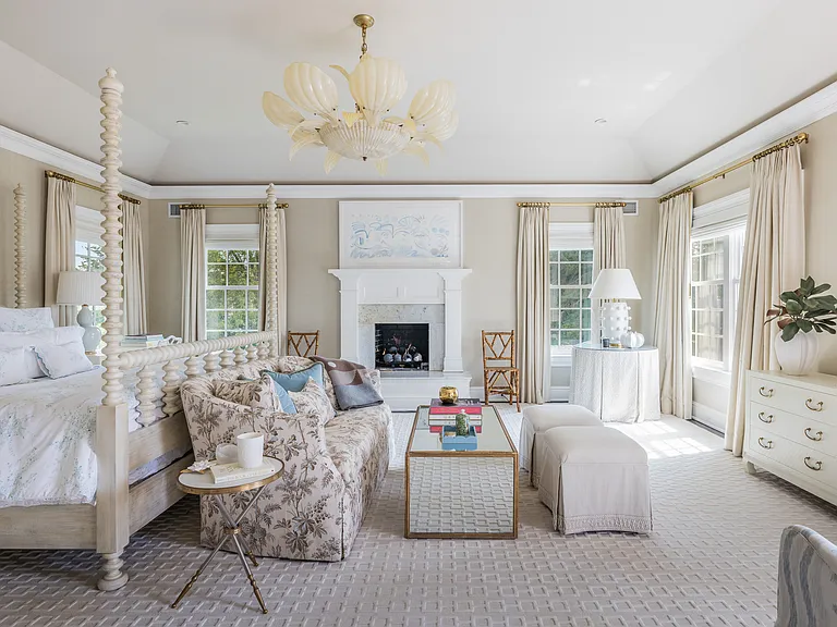 24 Halsey Neck Ln — Photo 25