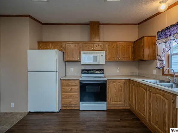 425 S H St, Fremont, NE 68025