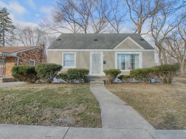 17625 Winston St, Detroit, MI 48219