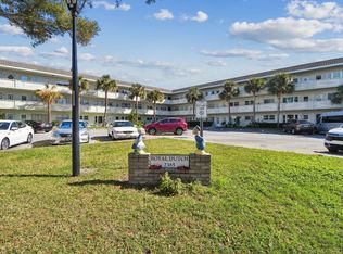 2385 Tahitian Ln APT 29, Clearwater, FL 33763