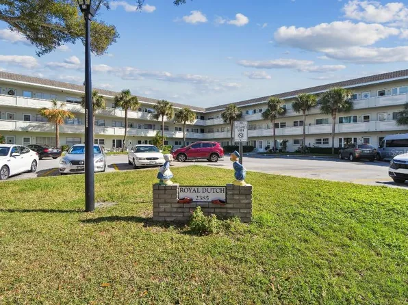 2385 Tahitian Ln APT 29, Clearwater, FL 33763