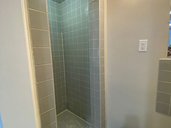 5th image of 117 N 13th St #3