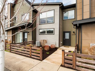 2869 NW Elm Ave, Redmond, OR, 97756