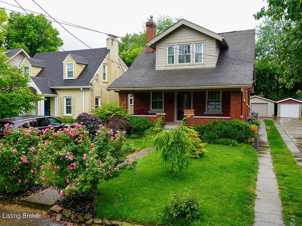 1st image of 208 Oxford Pl