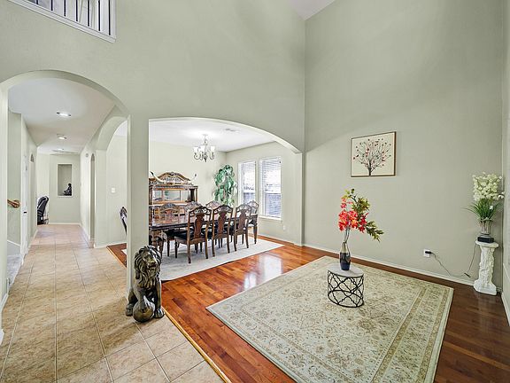4th image of 9332 Granger Ln