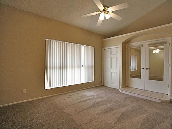4th image of 5314 W Poinsettia Dr