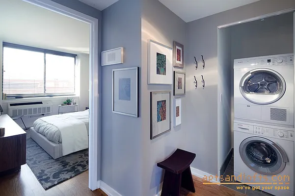 Rented by aptsandlofts.com | media 33