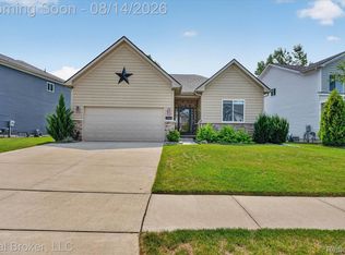 322 Hidden Riv, Holly, MI 48442