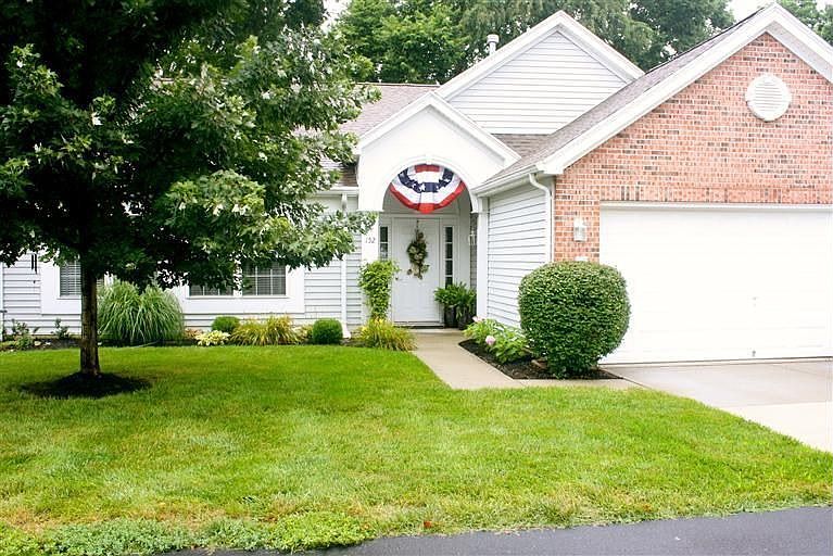 1st image of 152 Elmwood Dr