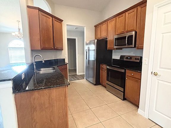 2nd image of 3048 Verbena Dr