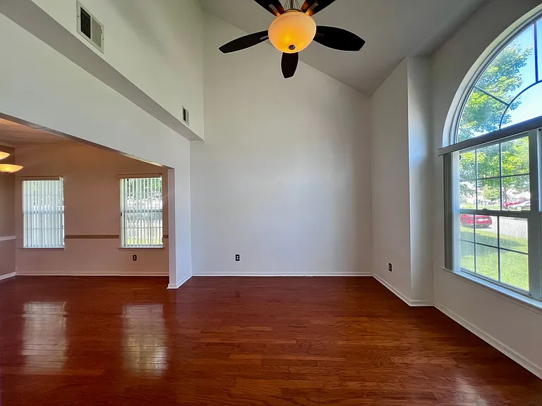 317 Big Pond Ln — Photo 5