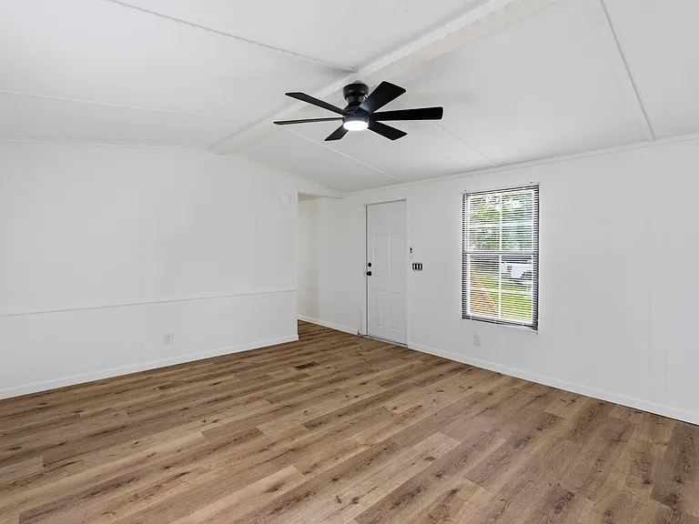 188 Bismarck Dr — Photo 11