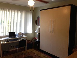 2nd image of 1304 Mariposa Dr APT 112