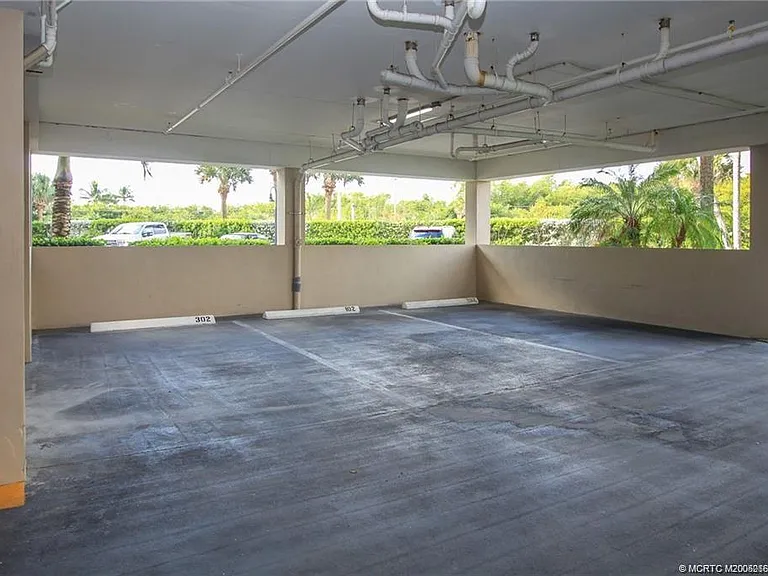 2491 NE Ocean Blvd #302 — Photo 23