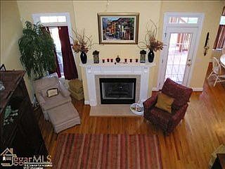 4th image of 139 Kingsland Way
