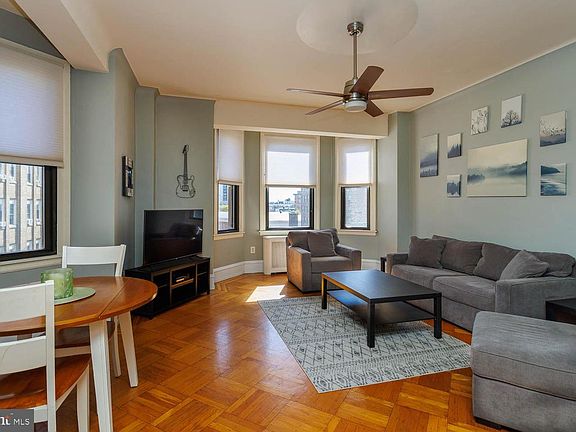 3rd image of 250 S 13th St APT 5D