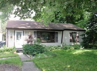 132 S Summit St, Wheaton, IL 60187