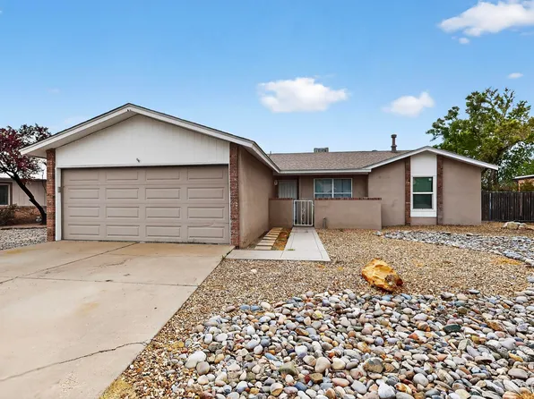 1107 Hupmobile Dr NE, Albuquerque, NM 87123