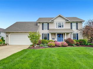 10394 Golden Ridge Dr, Wadsworth, OH 44281