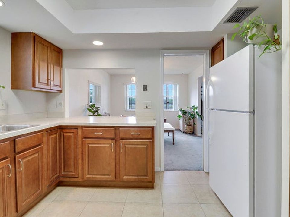 1st image of 4280 Hazel Ave