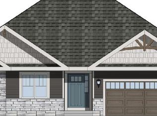 68 Oak Ridge Trl, Deerfield, WI 53531