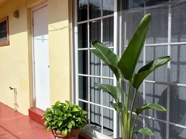720 SE 15th St #2, Fort Lauderdale, FL 33316
