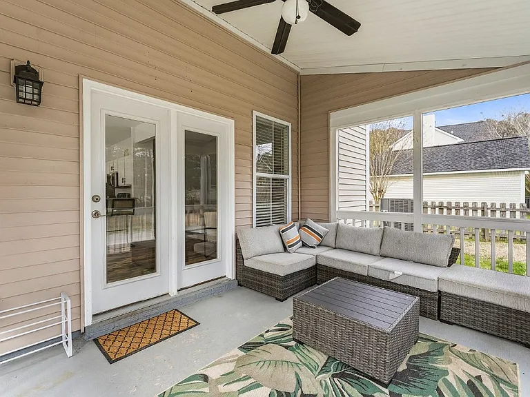 1715 Alan Brooke Dr — Photo 20
