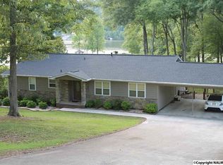 2180 Western Hills Dr W, Southside, AL 35907