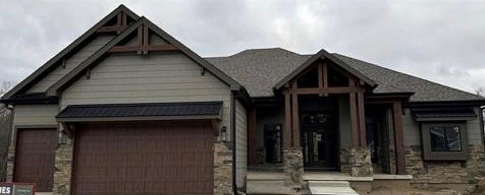 1st image of 12460 N Arbor Way