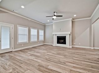 1491 Overcup Oak Ln, Bentonville, AR 72713