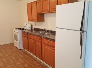 426 SE Arter Ave APT 7, Topeka, KS 66607