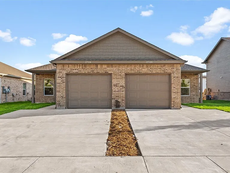 2728-2724 Ginger Ct — Photo 12