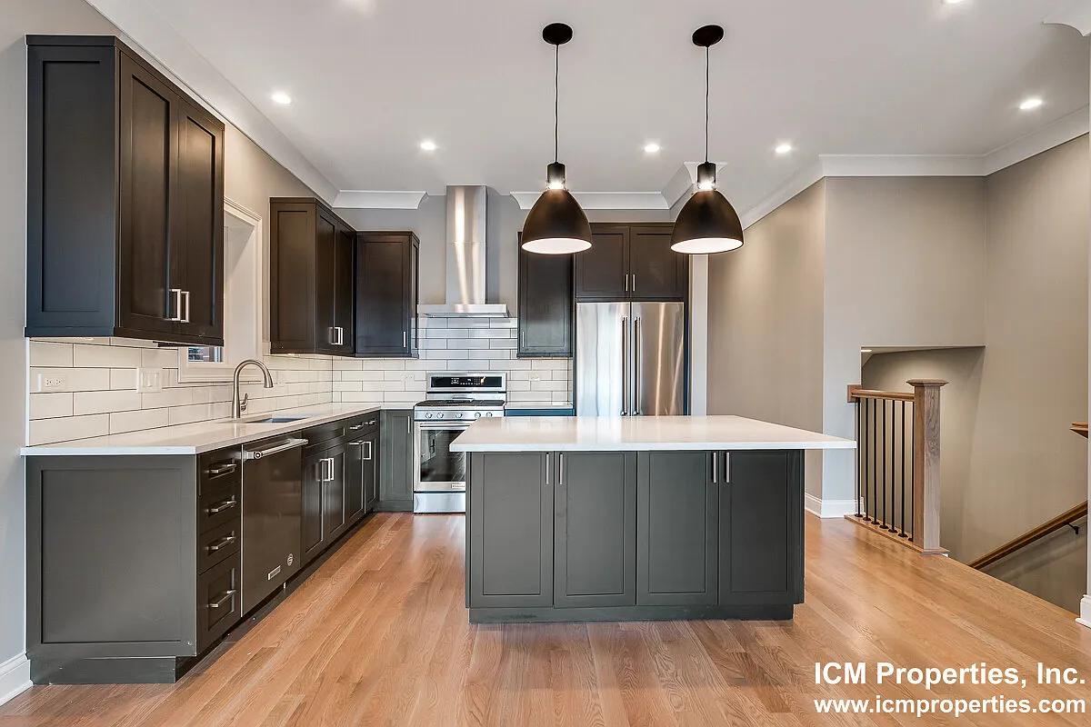 2 bed, $4,995 — Photo 1