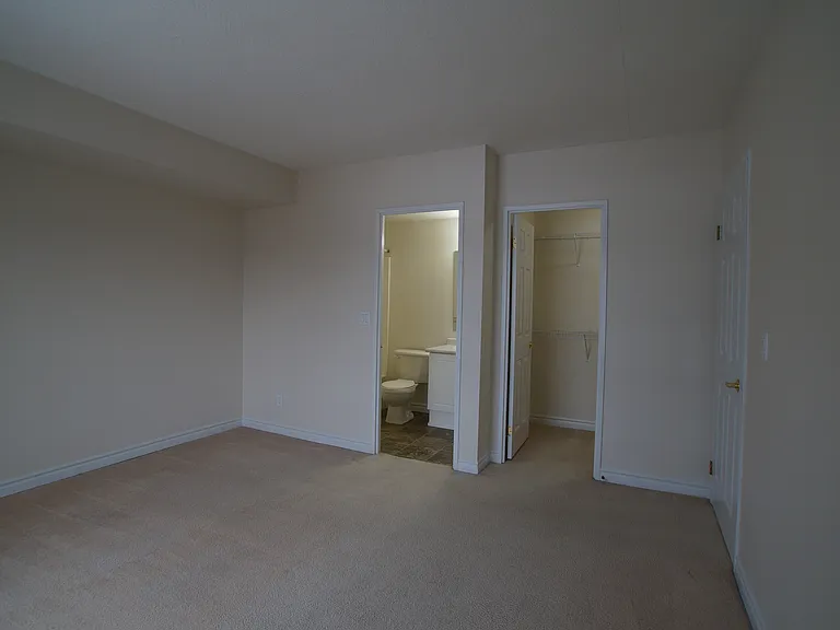 237 Auburn Dr — Photo 22