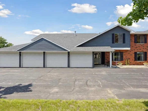 4501 Armar Dr SE APT 74, Cedar Rapids, IA 52403