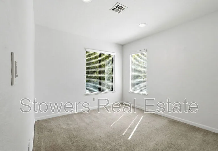 7102 Cross Creek Cir #C — Photo 23