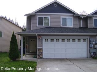 5030 119th St NE #F, Marysville, WA 98271