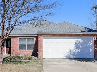721 King St, Cedar Hill, TX 75104