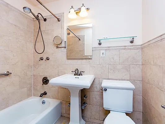 Sold by Re/Max In The City | media 19