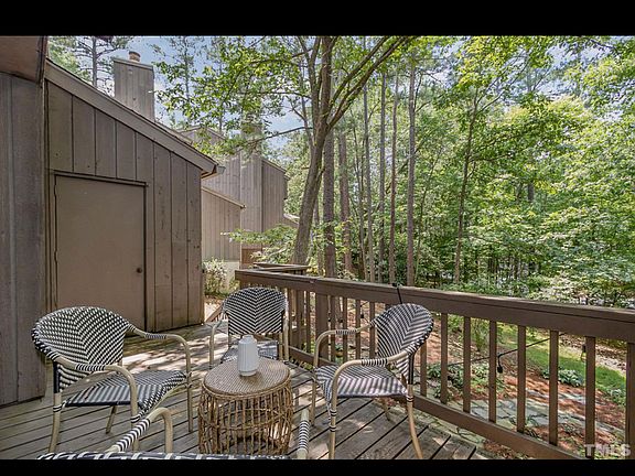3rd image of 208 Ridge Trl