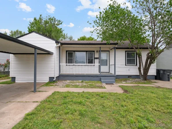 7117 E King Pl, Tulsa, OK 74115