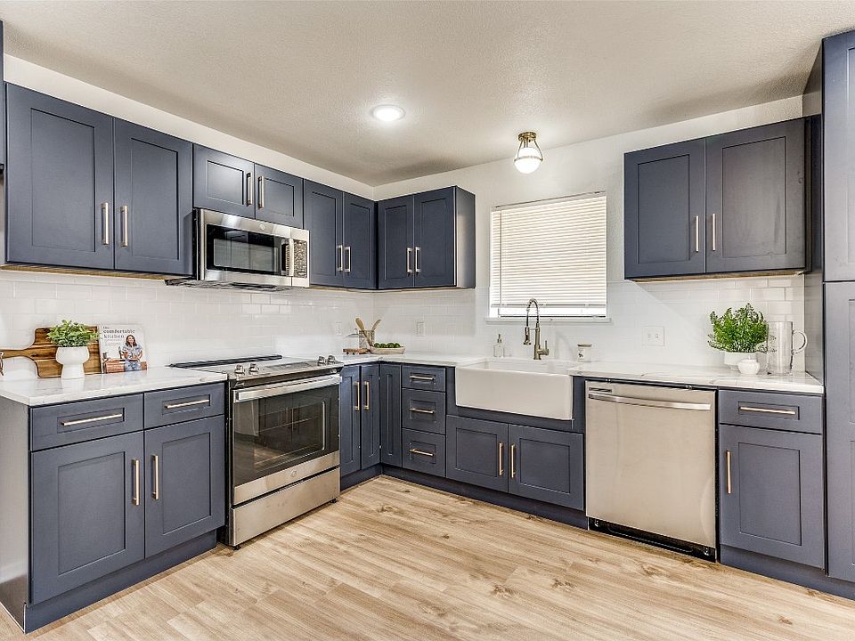 1st image of 209 Jeaneta Ave
